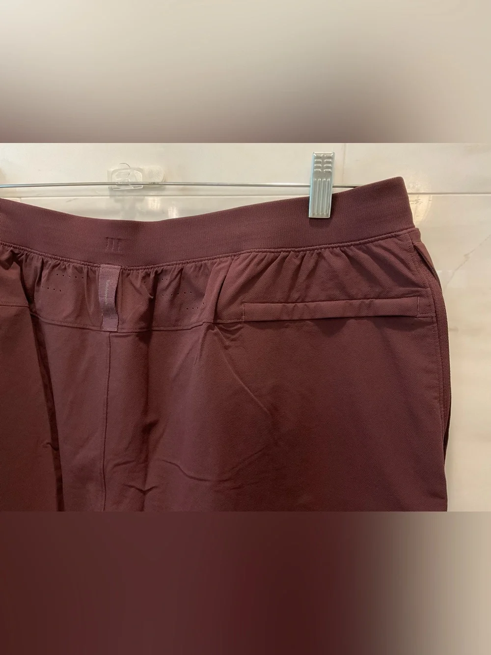 Lululemon License To Train Shorts - 7” - Linerless BURGUNDY WINE size XXL T52